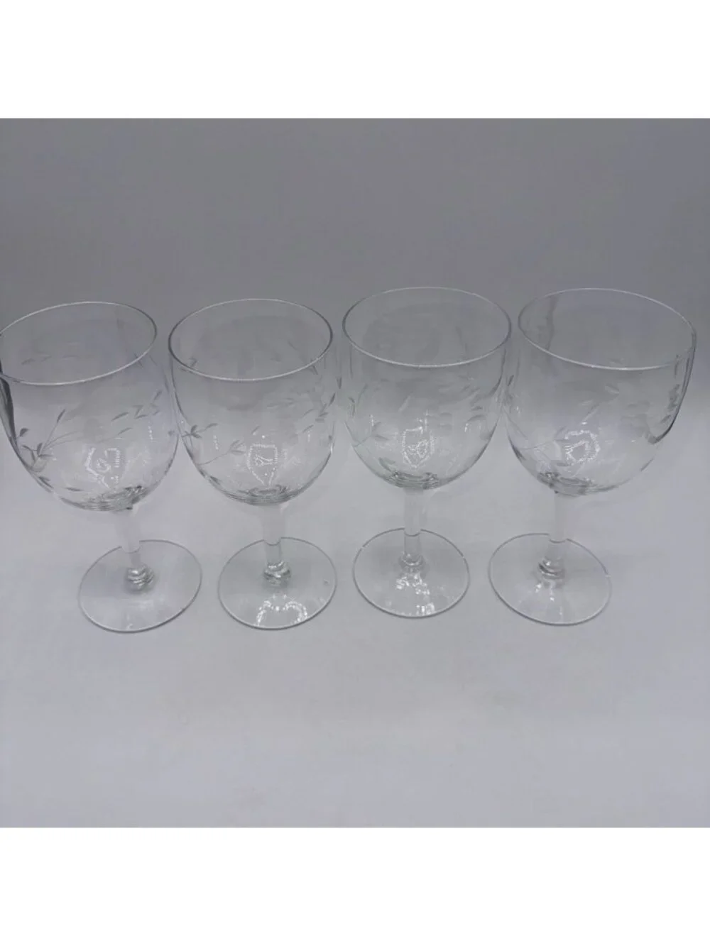Set of 4 Vintage Princess House Heritage Crystal Wine Glasses